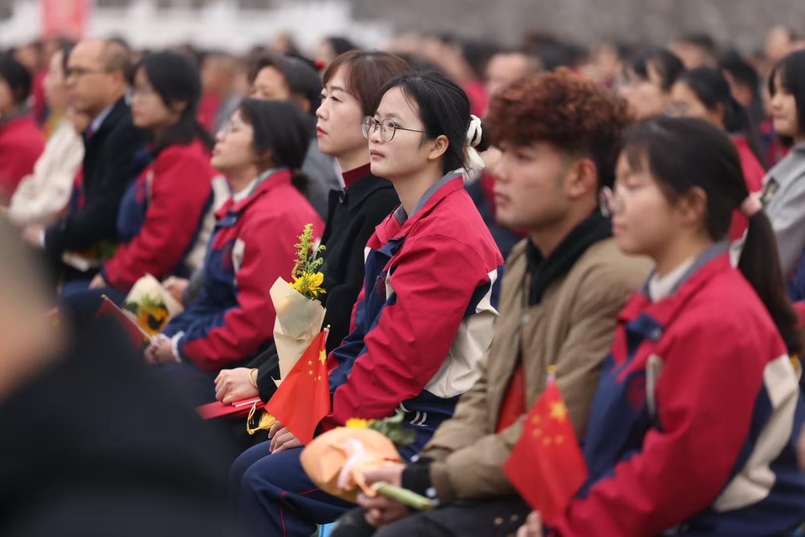 2024年贵州省高中学生成人仪式礼敬宪法示范活动举行