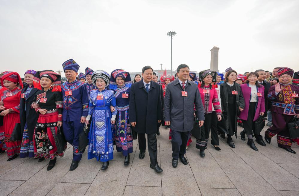 两会镜距离 | 奋进的春天  第6张